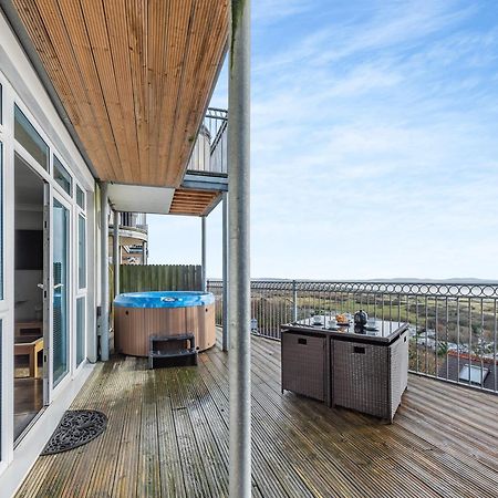 Milkwood Villa Pendine Bagian luar foto